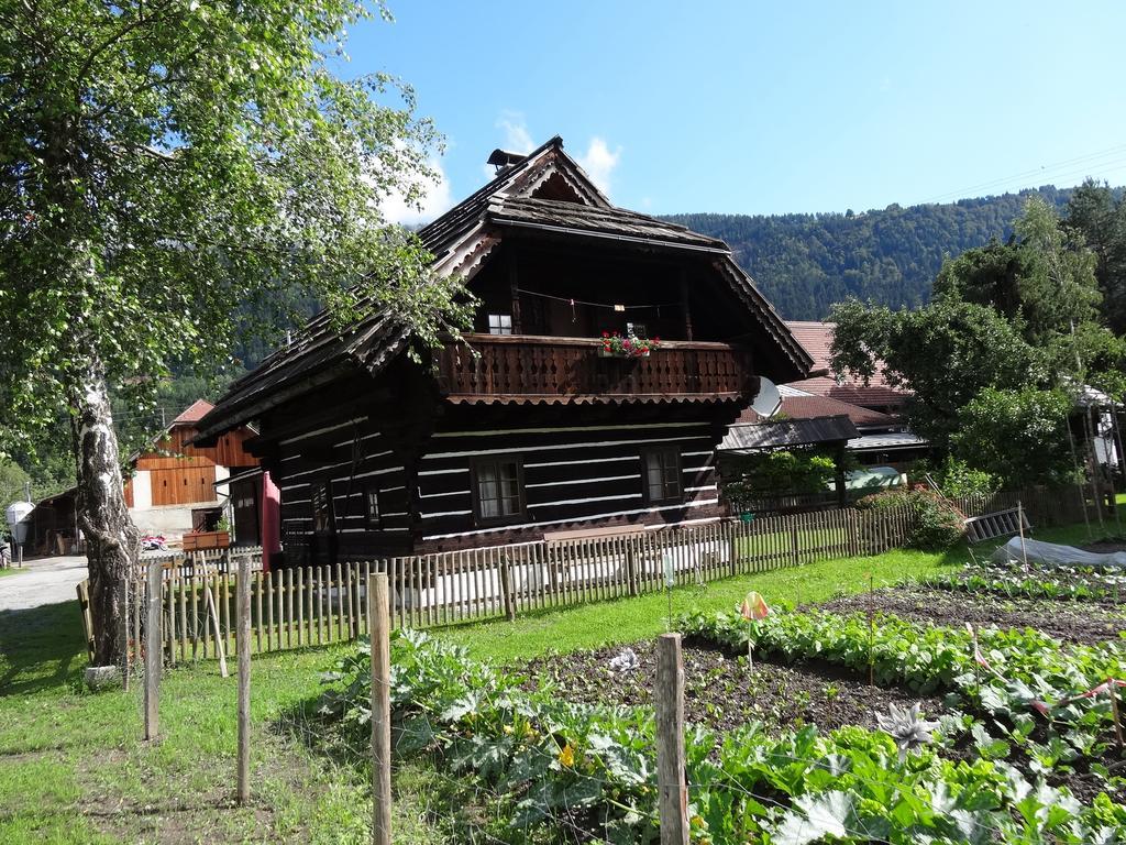 Holzblockhaeuser Fam. Schabus Hermagor-Pressegger See Room photo